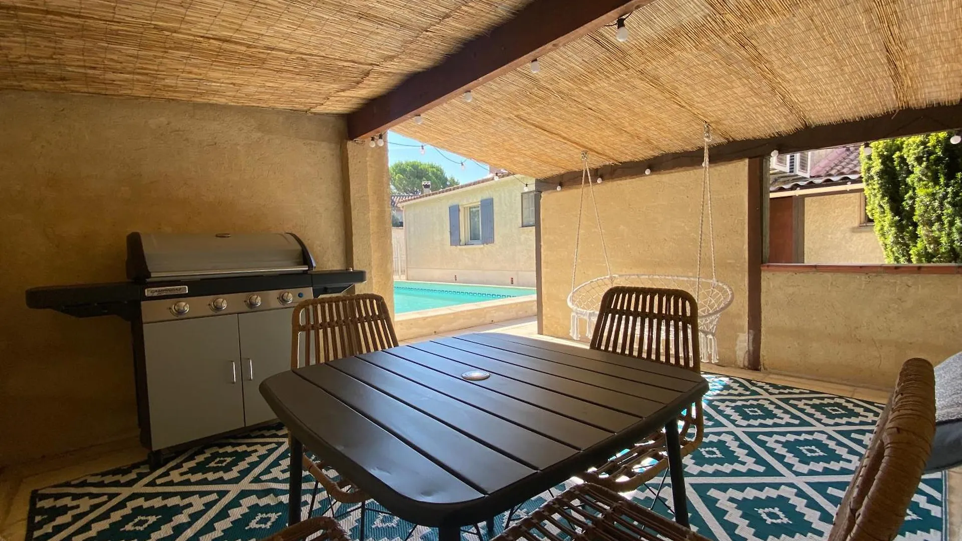 La Maison En Couleurs A 10 Min D'Avignon,3 Etoiles Vedene Holiday home
