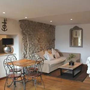 les-calades-du-ventoux.hotels-rhonealpes.com/