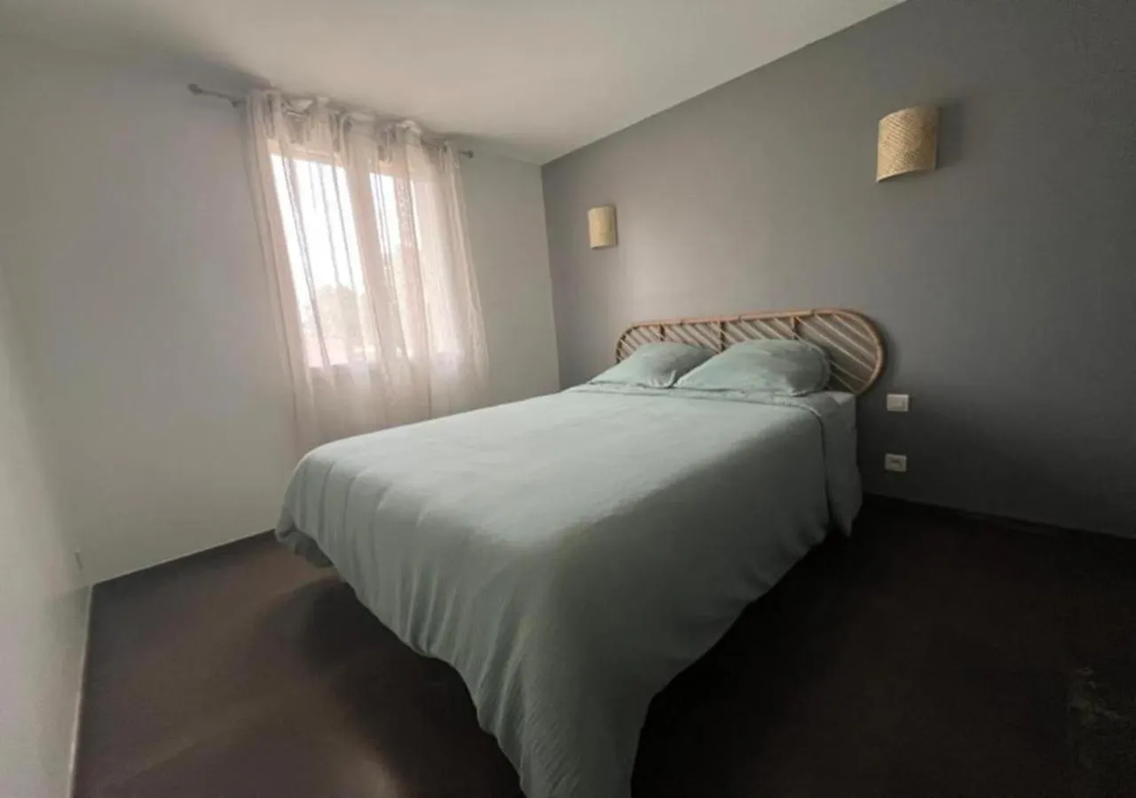 La Maison En Couleurs A 10 Min D'Avignon,3 Etoiles Веден Дом отдыха